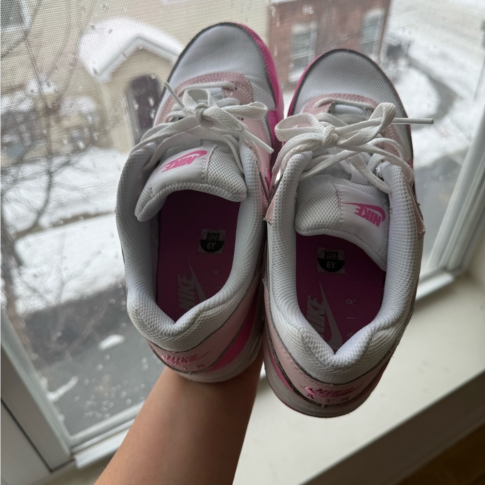 Nike Women's Pink and White Sneakers air max 1 boys size 6 - Picture 6 of 12